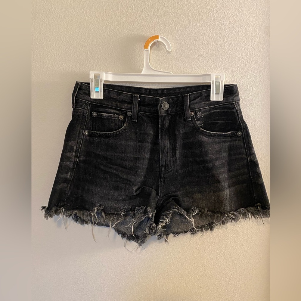 American Eagle Super Hi-Rise Festival Shorts